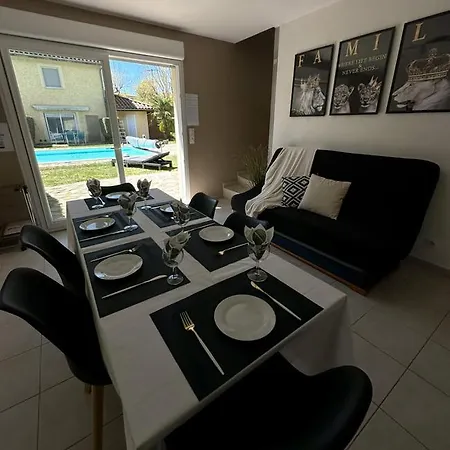 Domaine Des Fleurs Holiday home Gagnieres