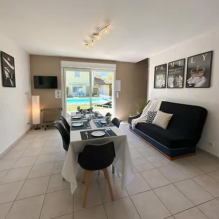 Holiday home Domaine Des Fleurs Gagnieres